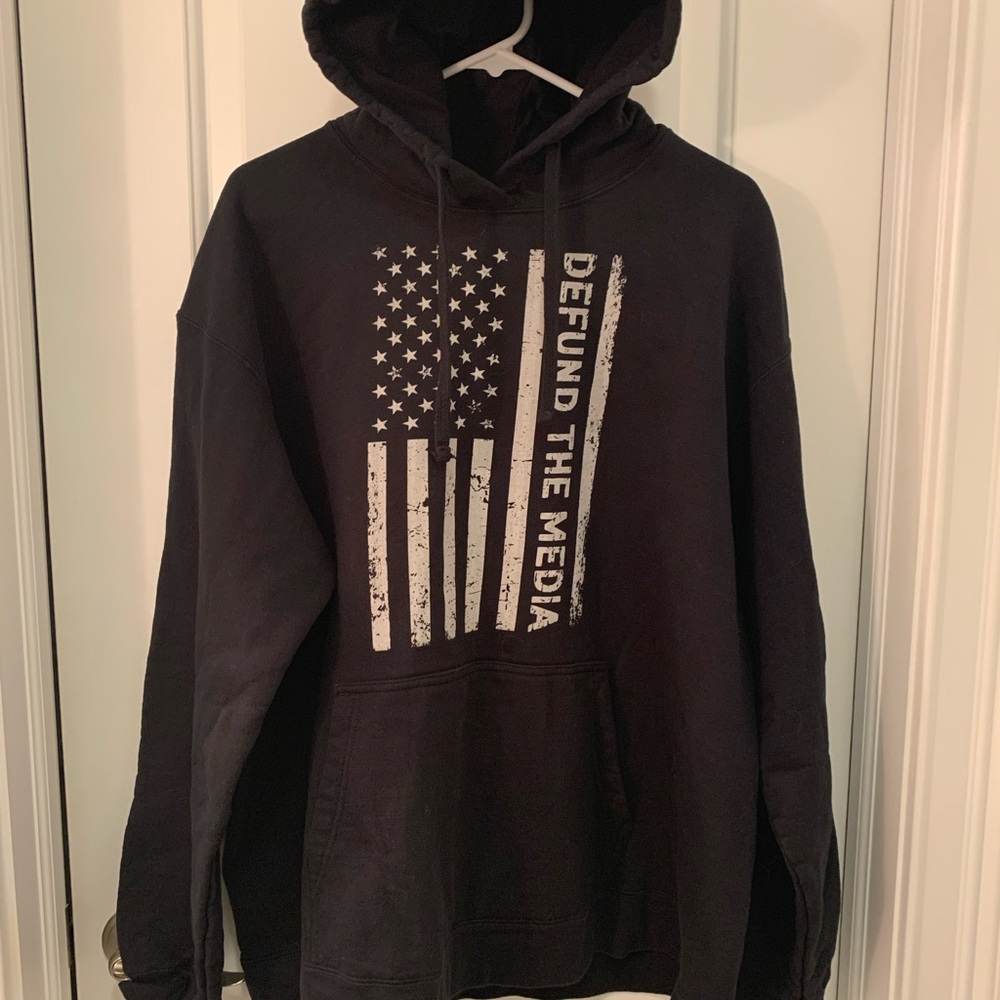 NWOT “Defund the Media” 2XL Black pullover Hoodie
